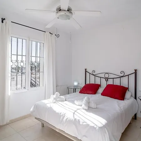 Fuer 4 Personen Ca 100 Qm In Nerja, Andalusien Costa Del Sol Holiday home Nerja